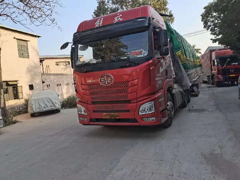 成都到稱多貨運(yùn)公司